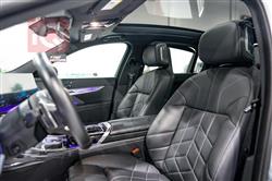 بي ام دبليو الفئة 7